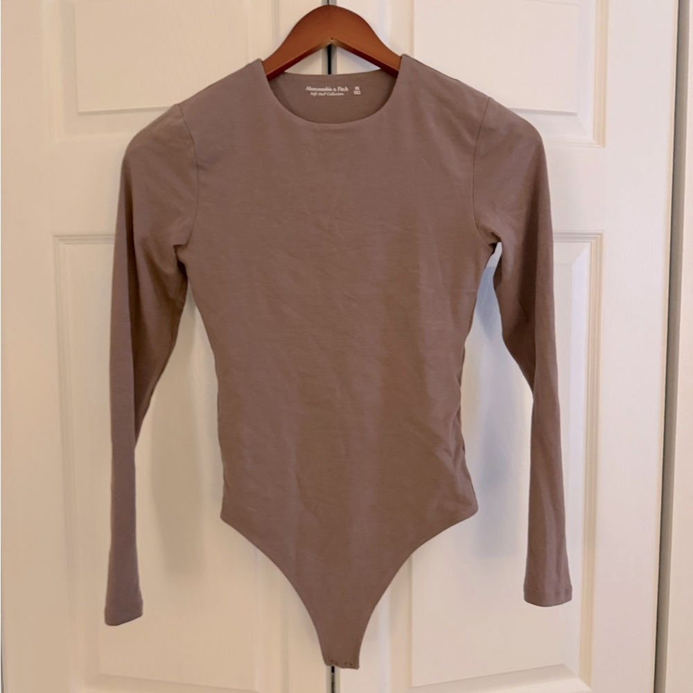Abercrombie & Fitch long sleeve bodysuit XS